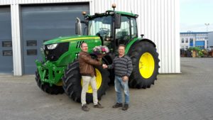 John Deere 6155R (4)