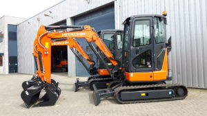 Hitachi ZX33U-5 calis (1)