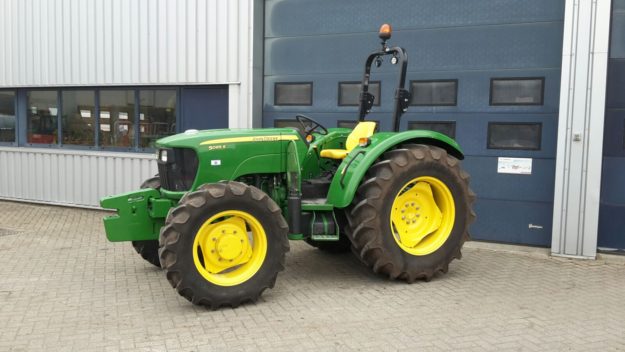 John Deere 5065 (1)