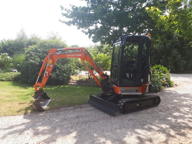 37841075_2217132541840024_7368819250229673984_o