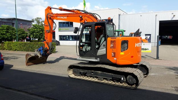 40477634_2254460978107180_537061896310751232_n